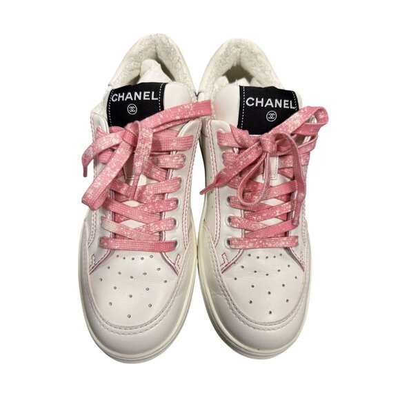 Chanel Womens White Sneakers With Pink Laces Faux Fur Lining Size 38.5 EU - Picture 1 of 16